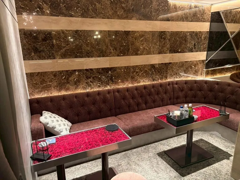 カステロの店内
