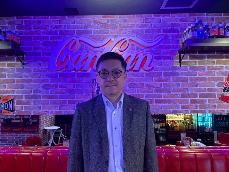 カンカンの店内