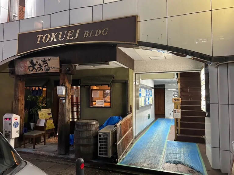 ダックスクイーンの店内