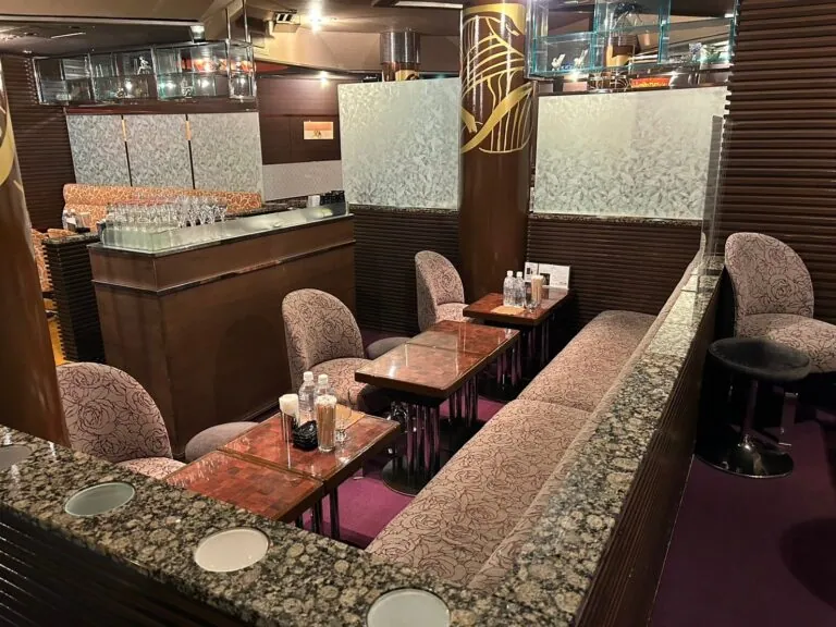 キンコンカ (瑾鵾花)の店内