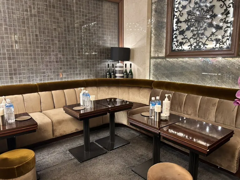 ミラジュールの店内