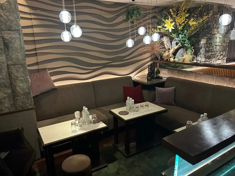 クレオールの店内