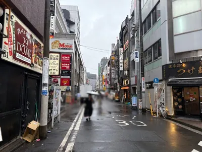 水道橋　デイジーへの道順 4／5：直進します。