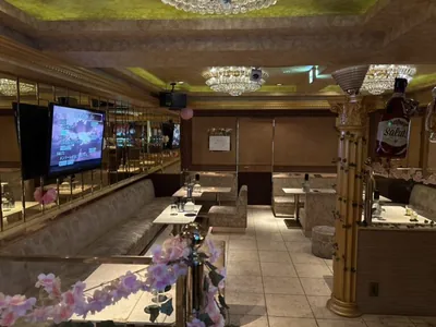 葛西　志留久 （シルク）の店内
