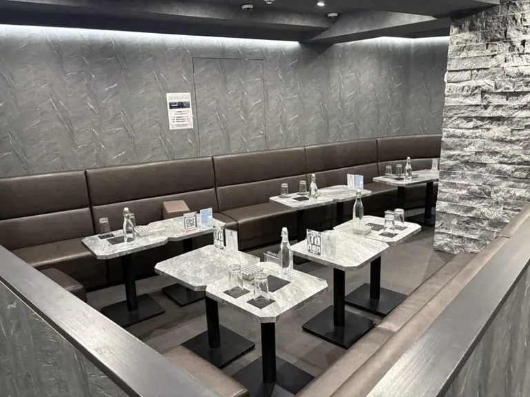 ルアンの店内