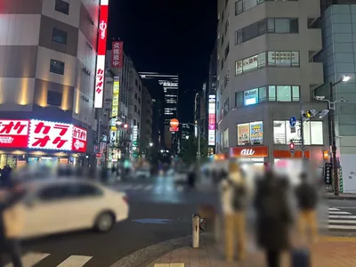 ラッシュへの道順 6／7：二つ目の十字路を右折します。