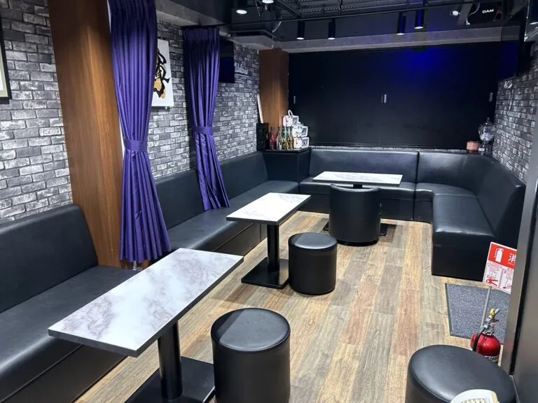 プラナの店内
