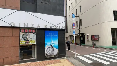 ビジュへの道順 9／11：二つ目の路地を左折します。