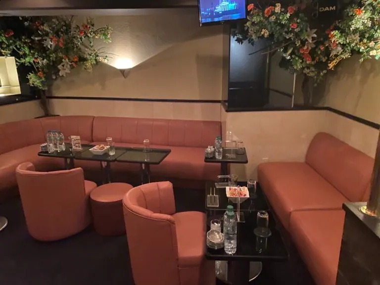 朧月 （オボロヅキ）の店内