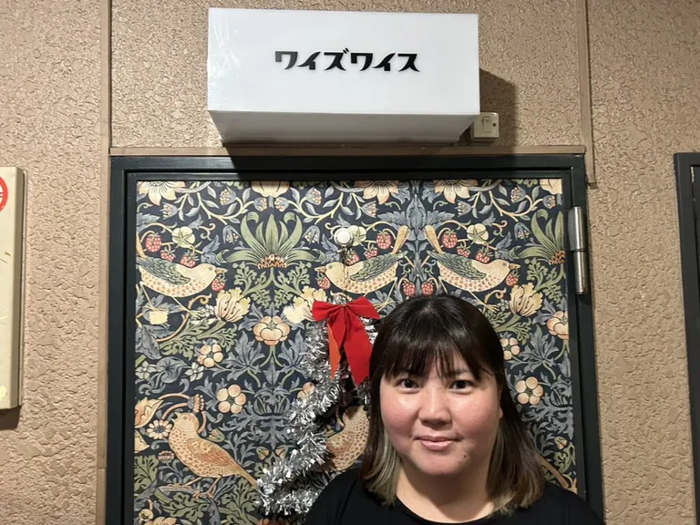 ワイズワイスの店内