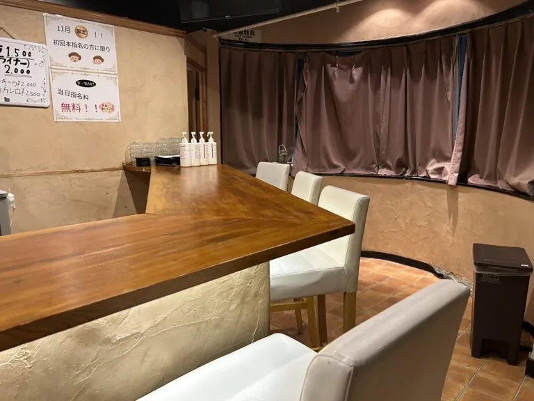 キューティーの店内