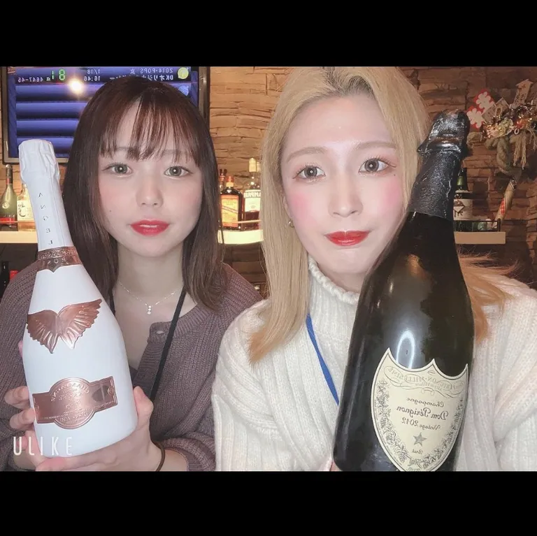 モアナ昼の店内