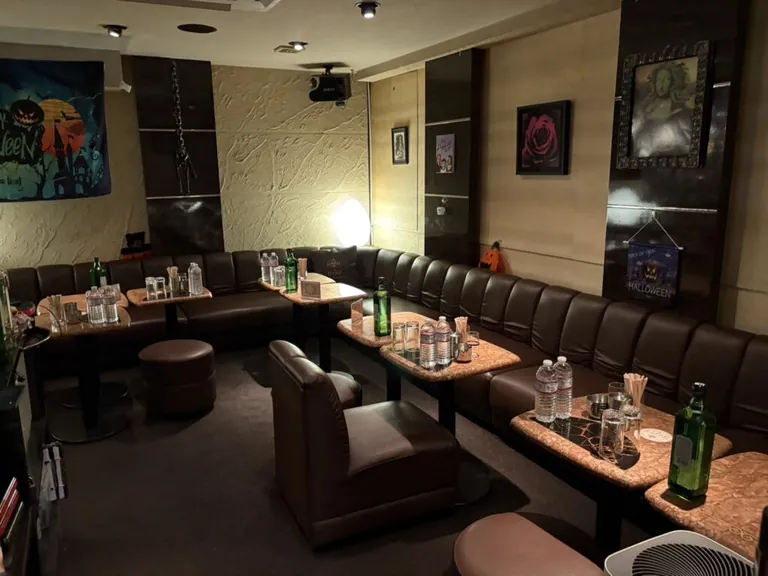 ハイアット朝の店内