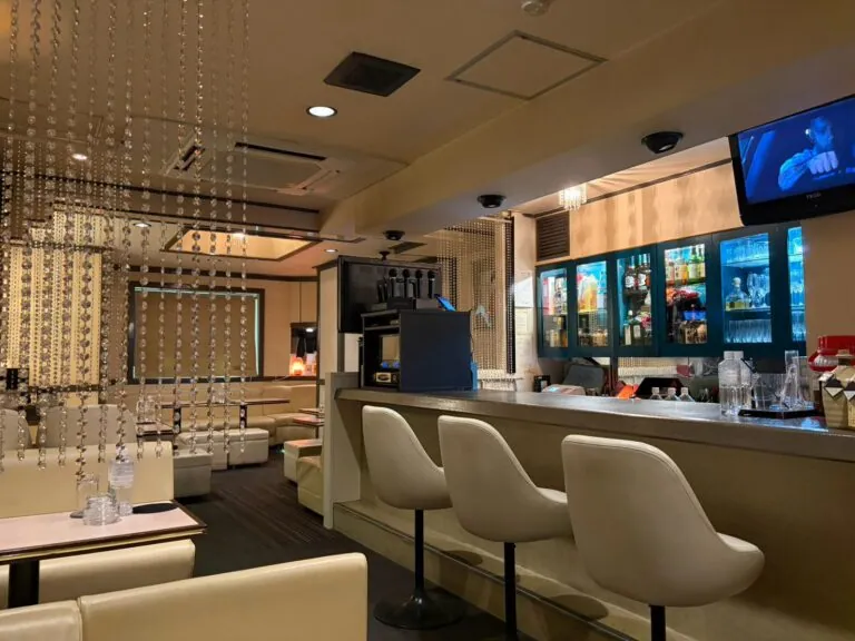 ステージの店内