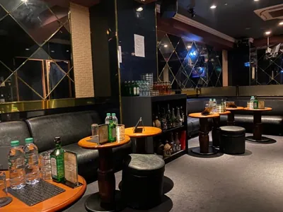 ゼストの店内