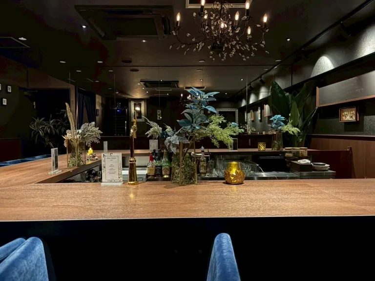 グッドアートの店内