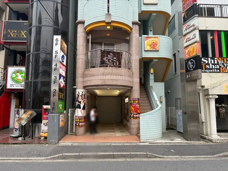 グランクラスの店内
