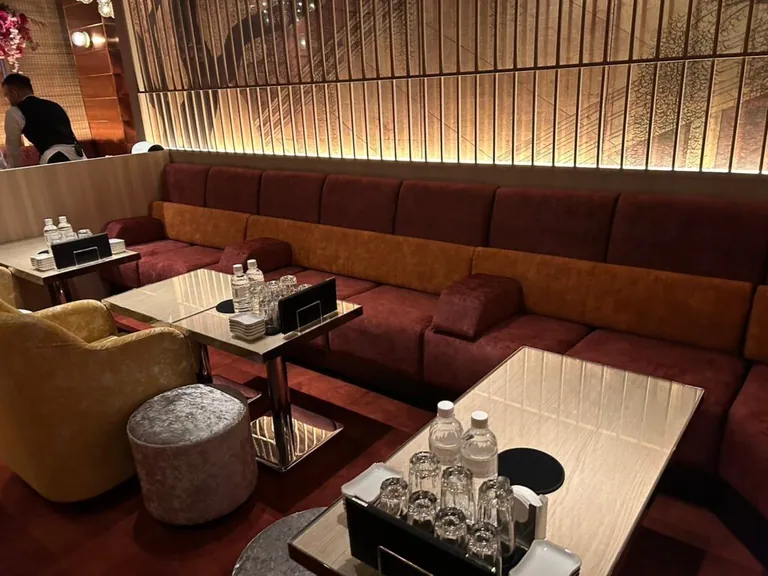 美人茶屋 （ビジンチャヤ）の店内