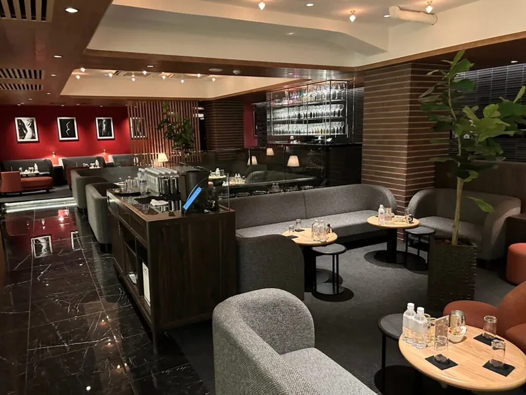 キングダムクイーンの店内