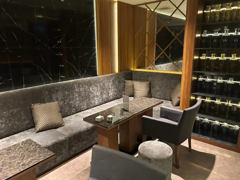 クラスの店内