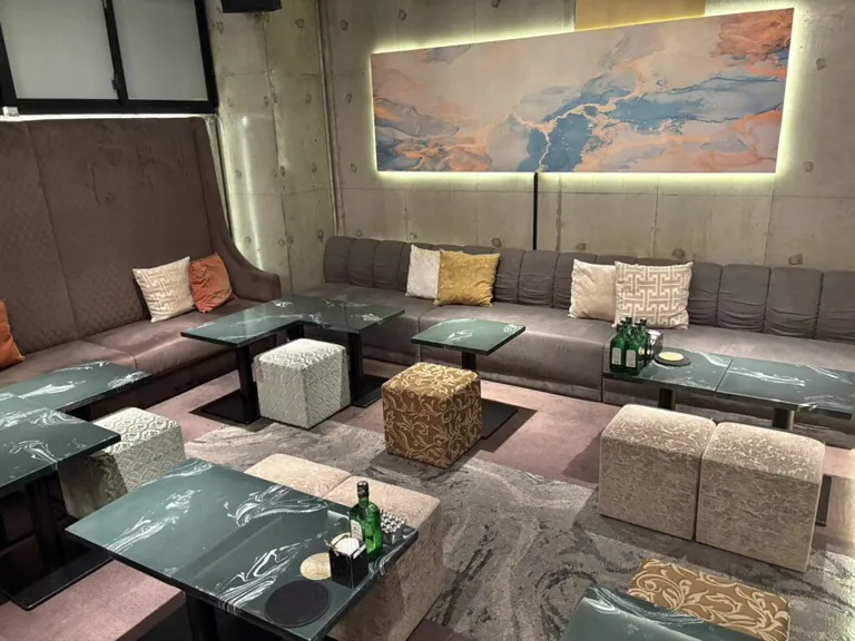 エムの店内