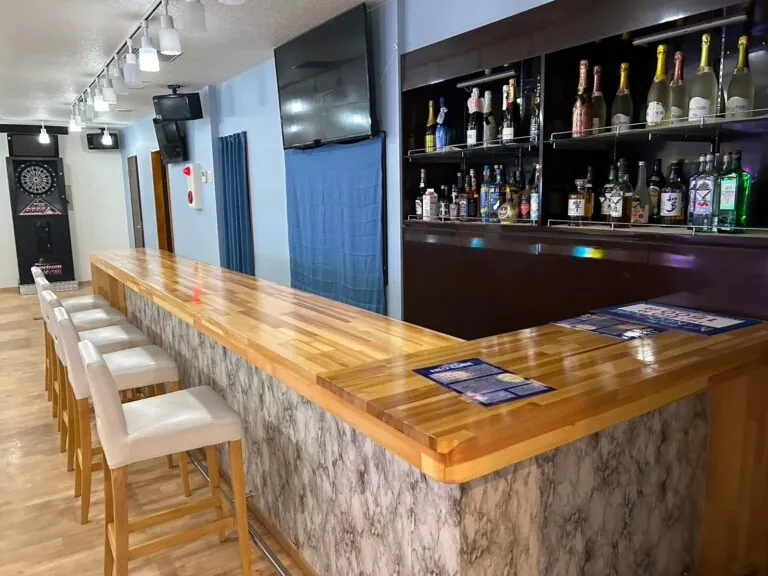 ネオキューブの店内