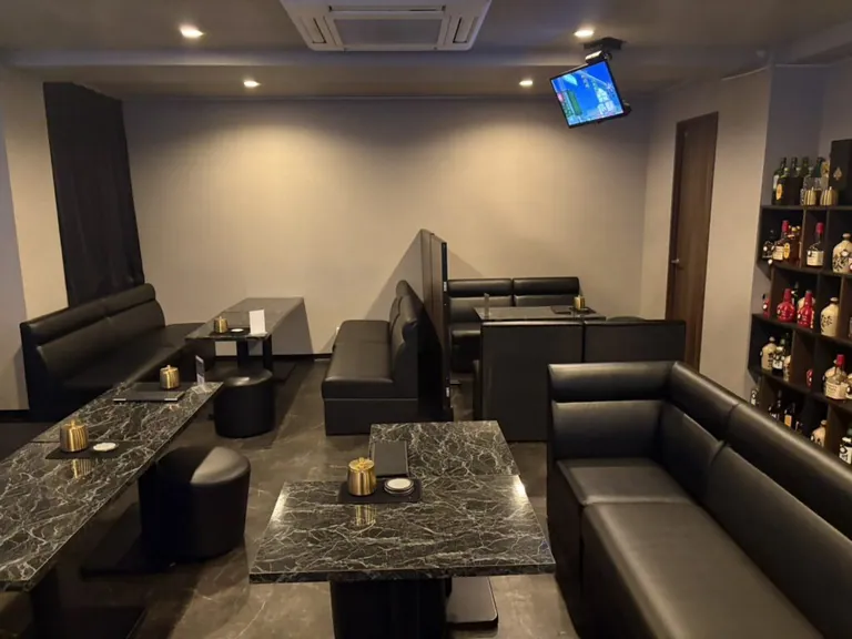 ルナリアの店内