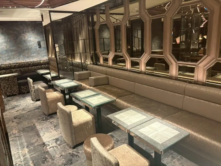 キリンの店内