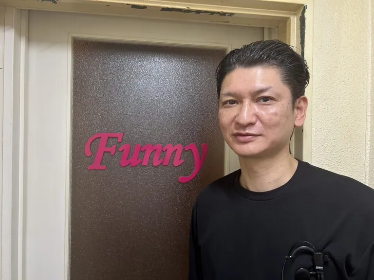 日暮里　ファニー （GIRL’S BAR Funny）の店内