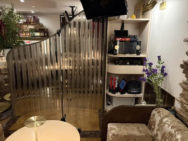エスの店内