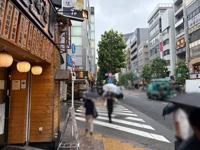 水道橋　デイジーへの道順 3／5：一つ目の路地を左折します。