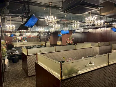 ヴィブロスの店内