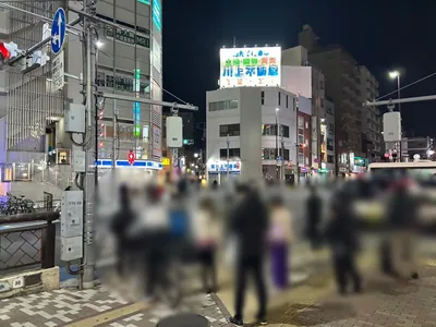 新小岩　シェリスへの道順 4／8：一つ目の横断歩道を渡ります。