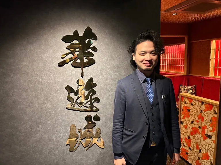華遊城 (カユウジョウ)の店内