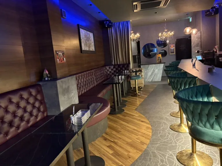 ラウンジ （Girls Bar #Rounge）の店内