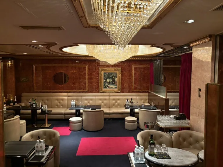 テアランデルの店内