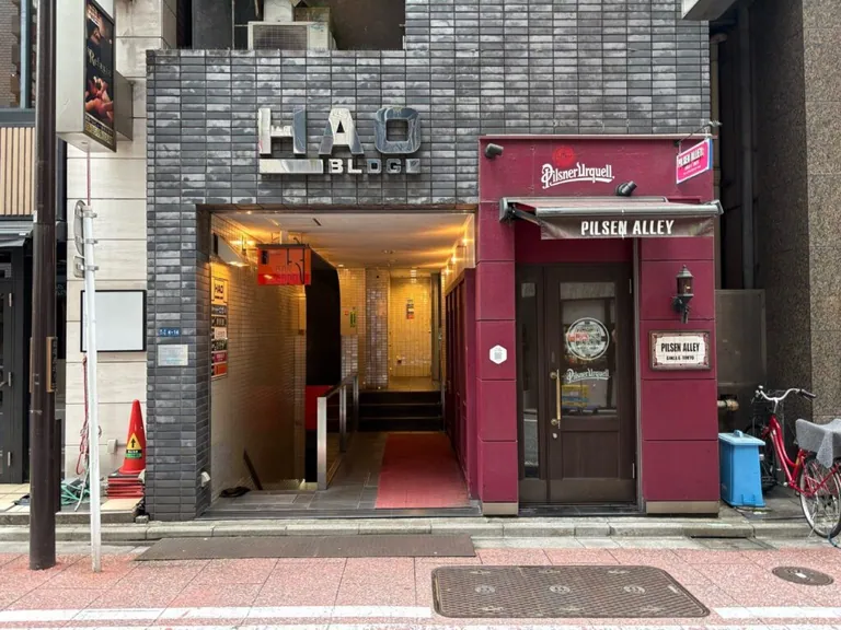 レオンの店内