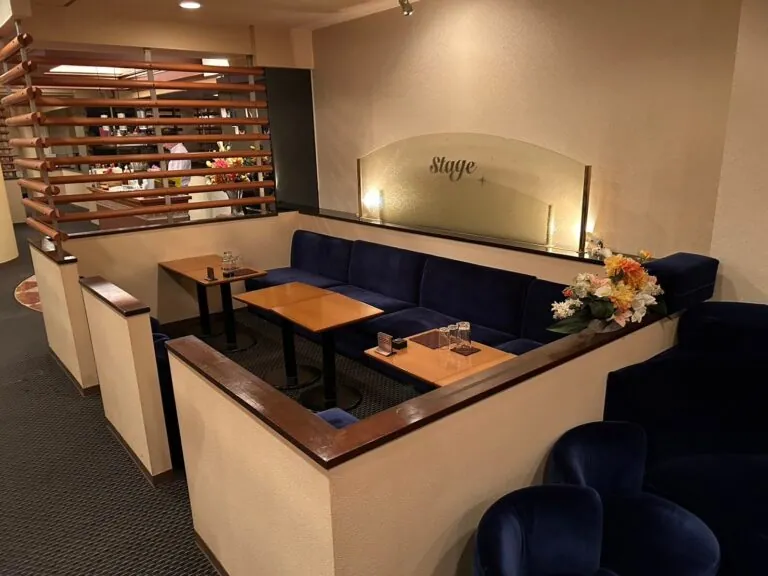 プレステージの店内