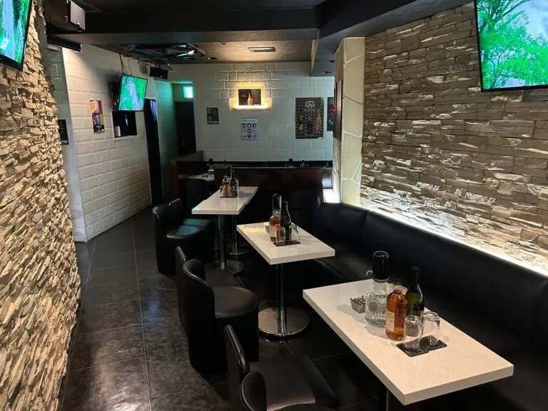 綾瀬 レディの店内