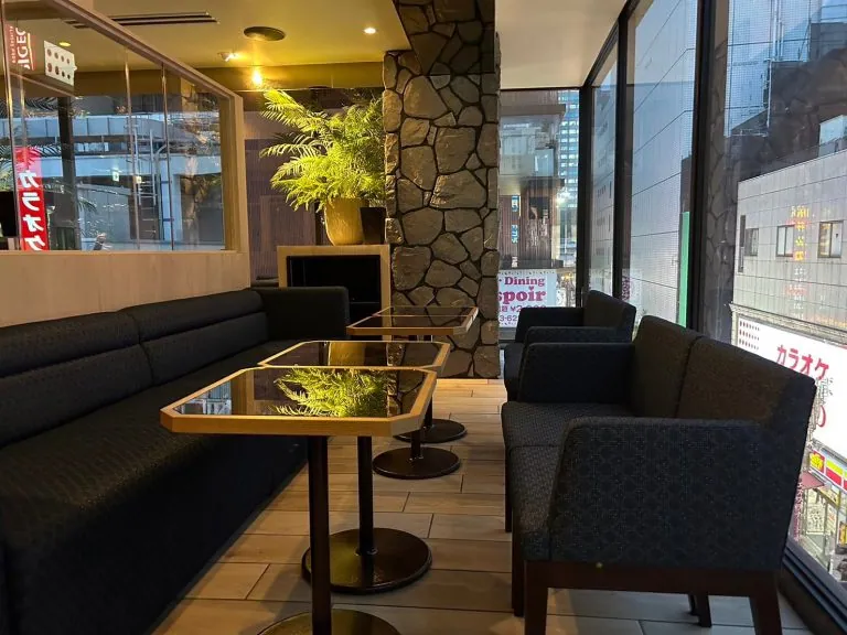 ザクラブの店内