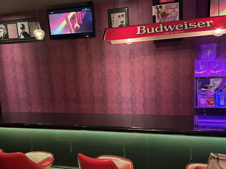 エビス西口店 (CAFE BAR. EBISU西口店)の店内