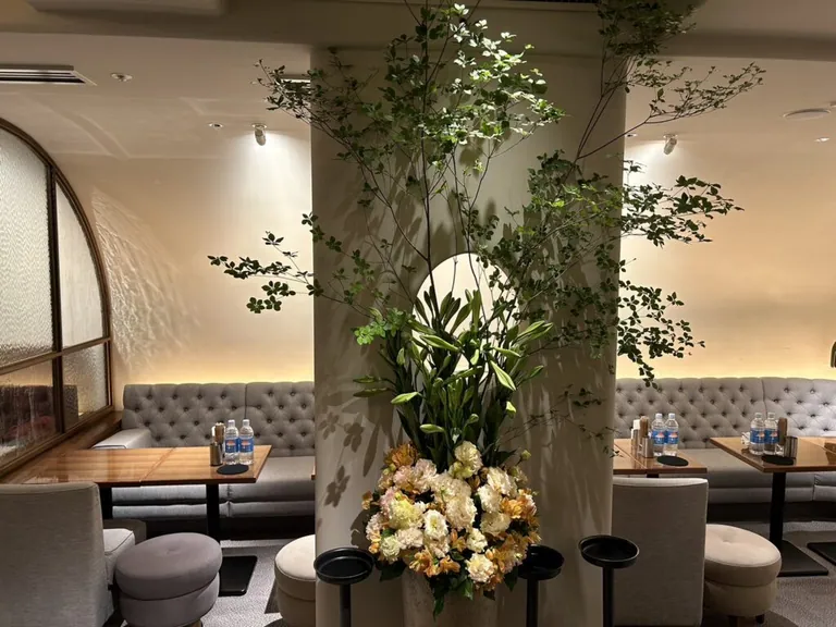 モネ （MoNe＋）の店内