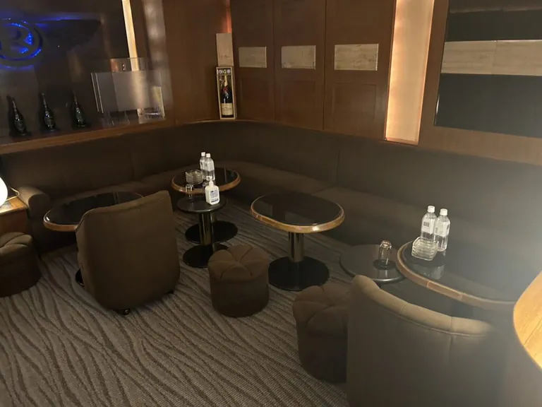 エルフィンの店内