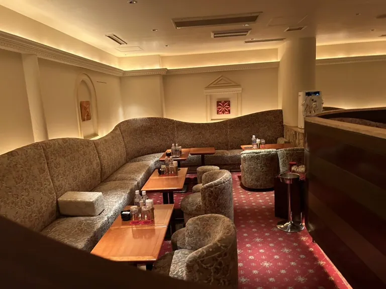 ジャングル東京の店内