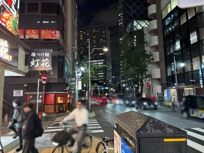 まごころへの道順 6／7：二つ目の十字路を左折します。