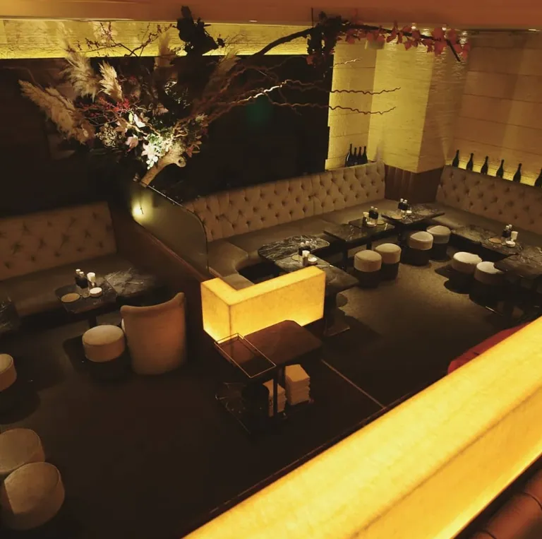 クレオールの店内