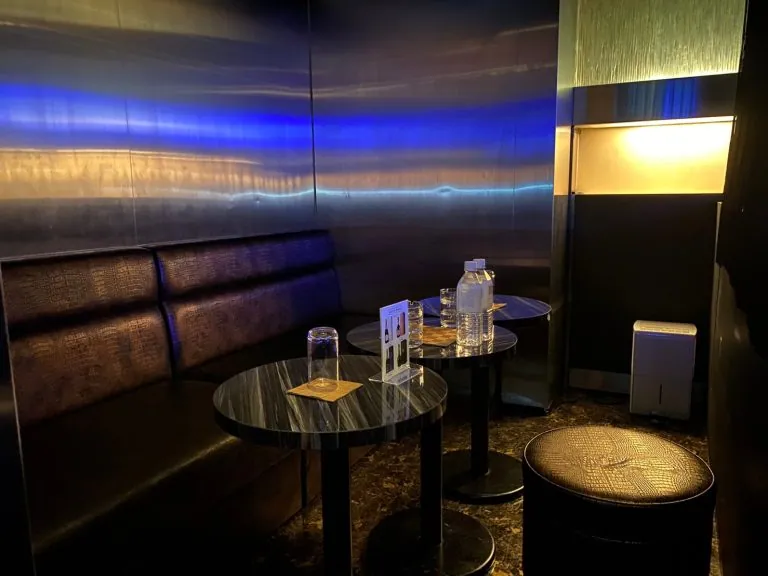 ビリーヴの店内