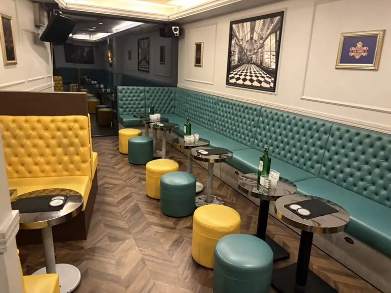 エルニドの店内