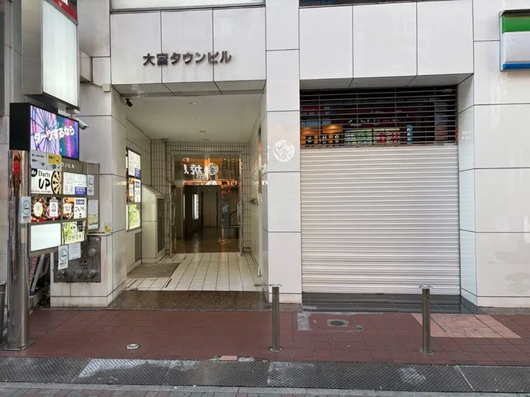 ゴールドの店内