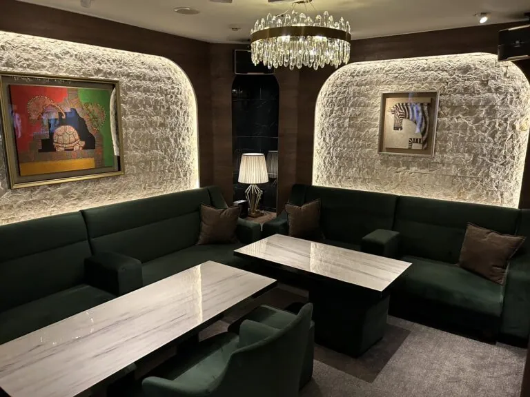 リーベの店内